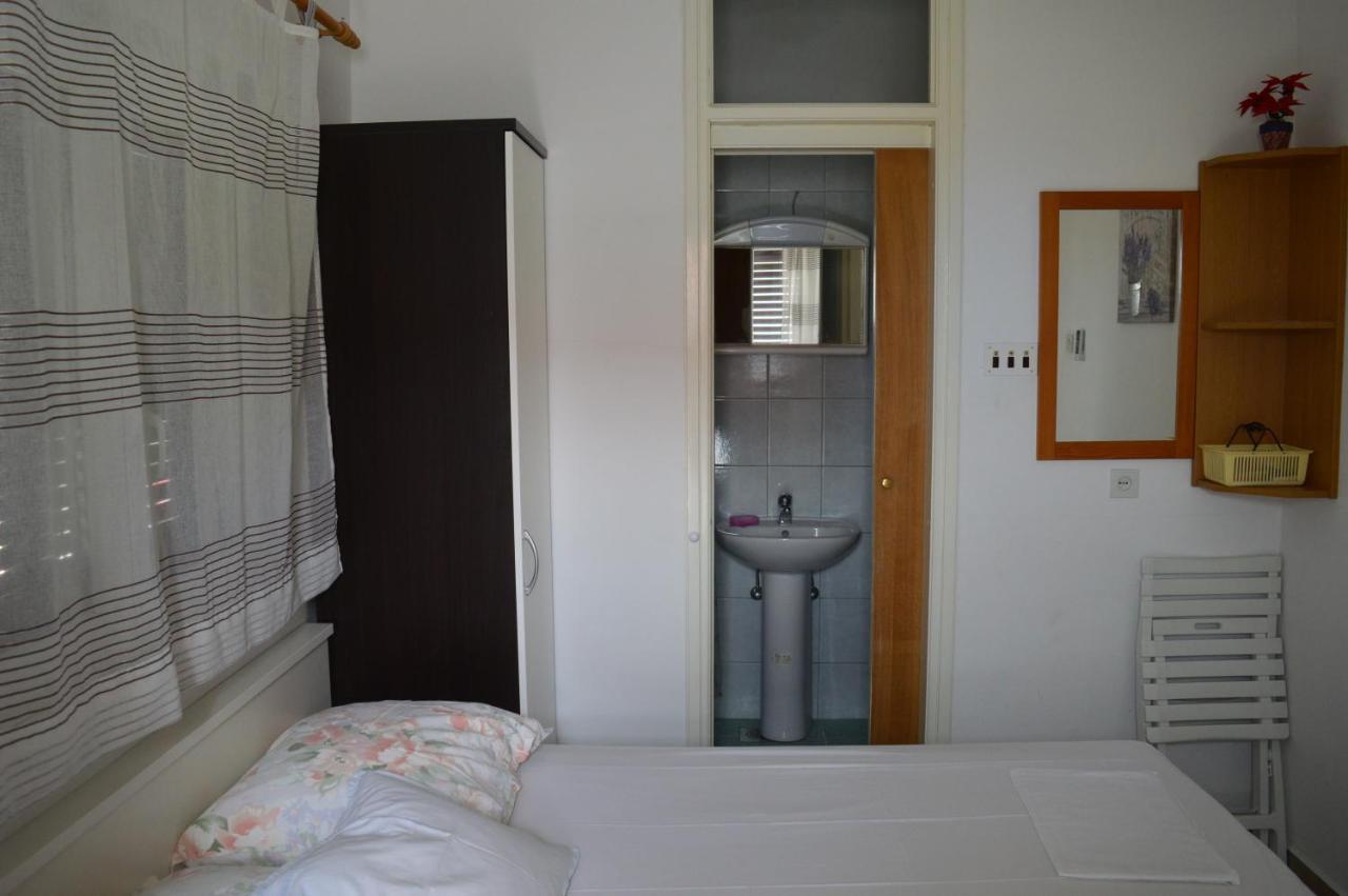 Appartamento Soba Mira Makarska Esterno foto